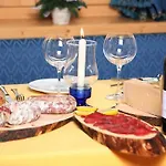 Meuble Cima Bianca Garni Hotel