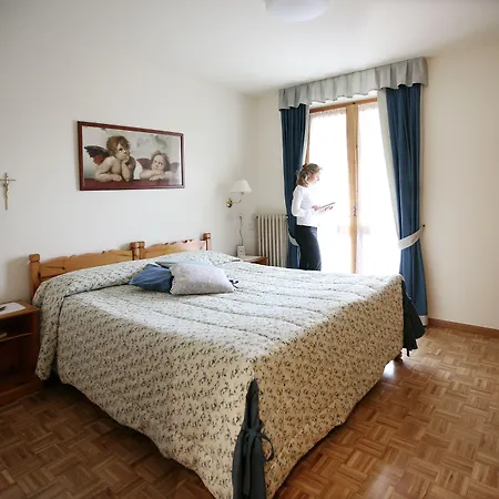 Meuble Cima Bianca Garni Hotell Bormio