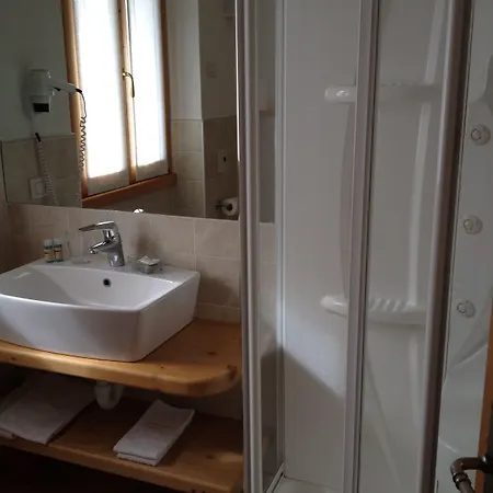 Meuble Cima Bianca Garni Hotell 3*