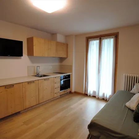 Meuble Cima Bianca Garni Hotell Bormio