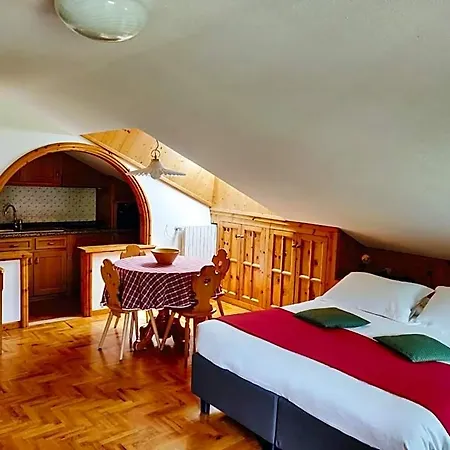 Meuble Cima Bianca Garni Hotel Bormio